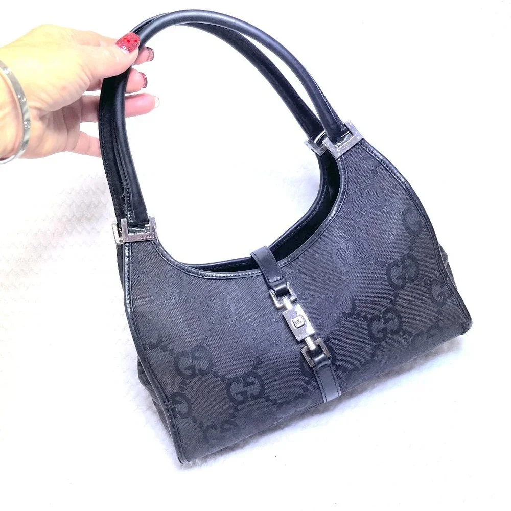 Auc Gucci Black GG Canvas and Leather Jackie Bardot Vintage Hobo